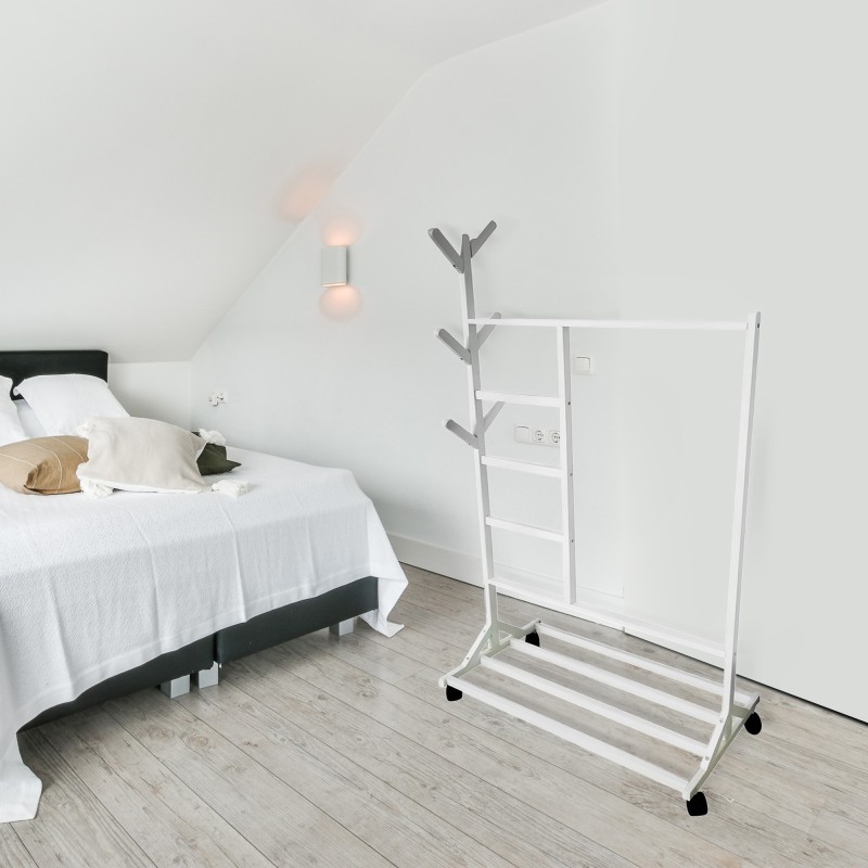 Perchero colgador multiusos con ruedas,  portatil, madera maciza color blanco