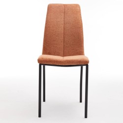 Juego de 4 Sillas con Estructura de Madera Tapizadas en Tela Teja Repelente al Agua y Patas Metálicas -Medidas 43x56x95 cm